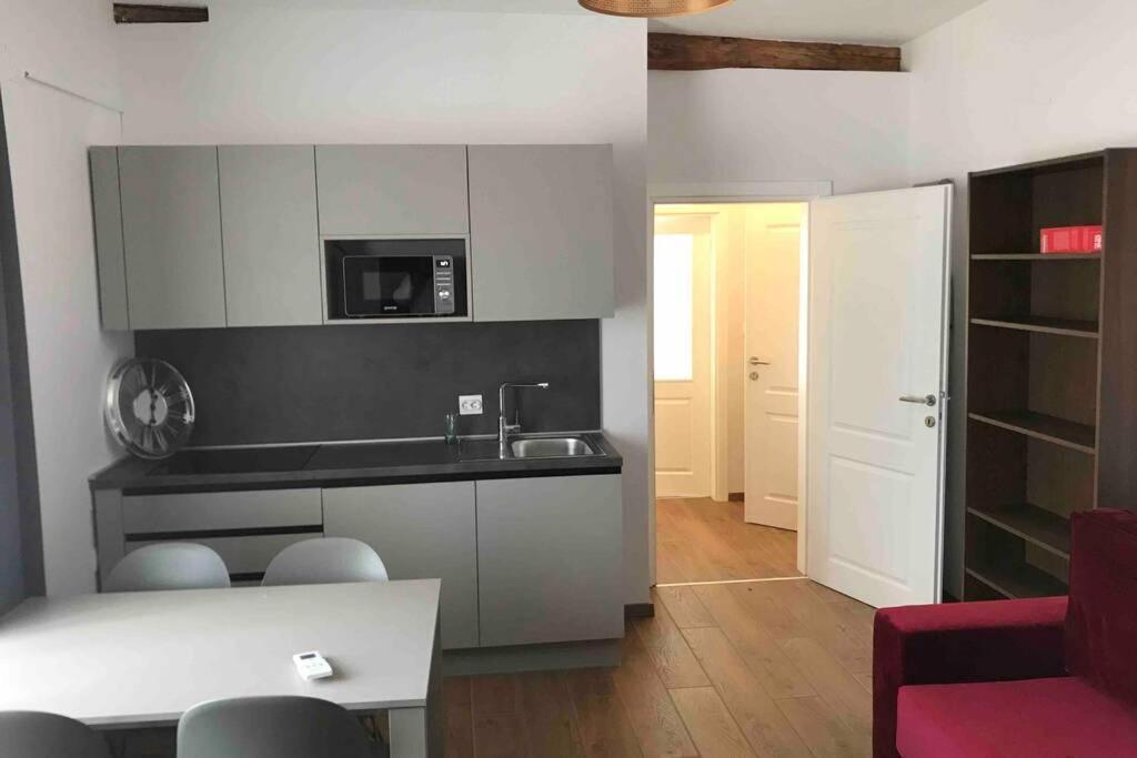 Nadija Apartmani Porec Luaran gambar